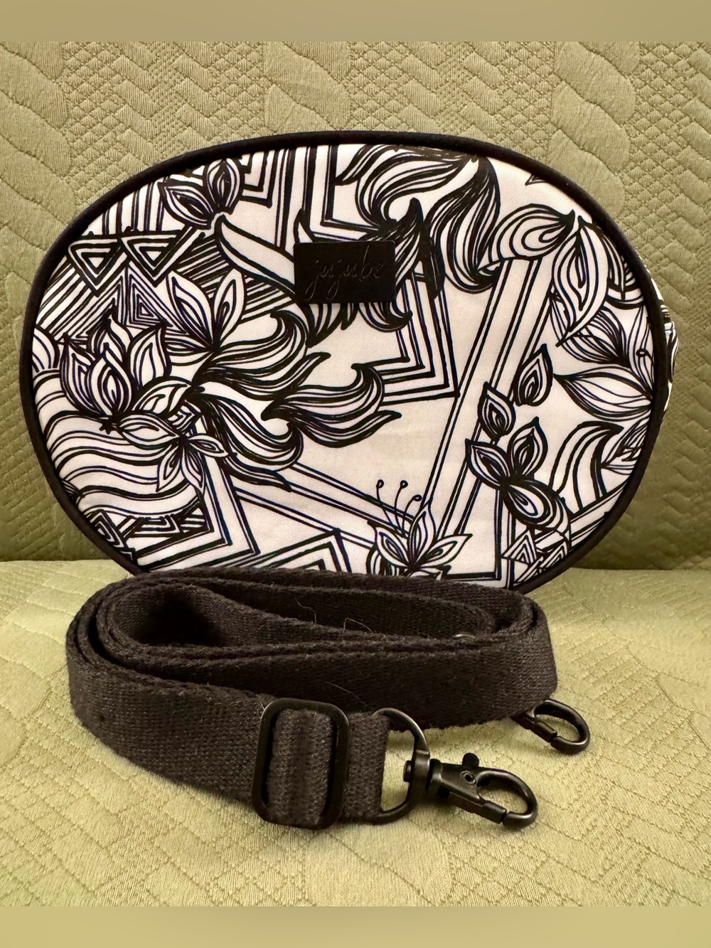 JuJuBe Freedom 2 in 1 Belt Bag Crossbody Sketch NWT